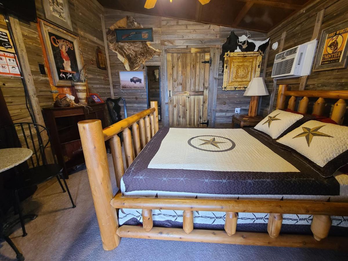 Buffalo Girls Hotel Кантон Екстер'єр фото