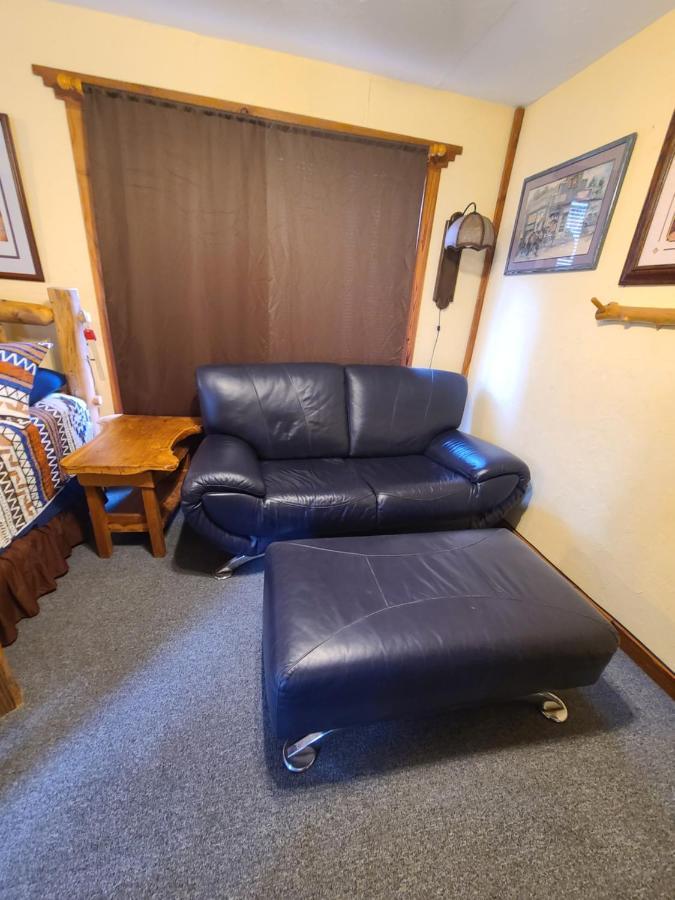 Buffalo Girls Hotel Кантон Екстер'єр фото