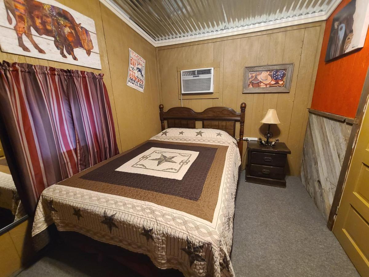 Buffalo Girls Hotel Кантон Екстер'єр фото