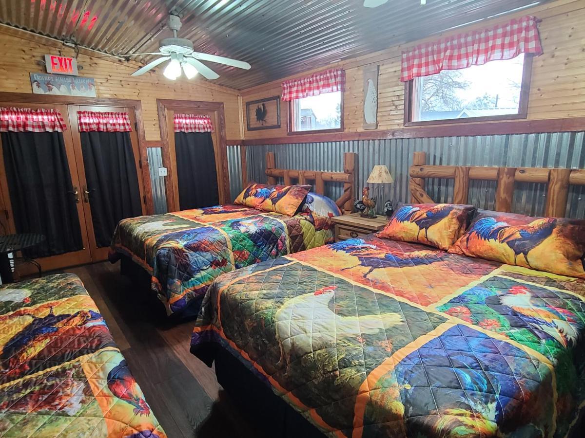 Buffalo Girls Hotel Кантон Екстер'єр фото