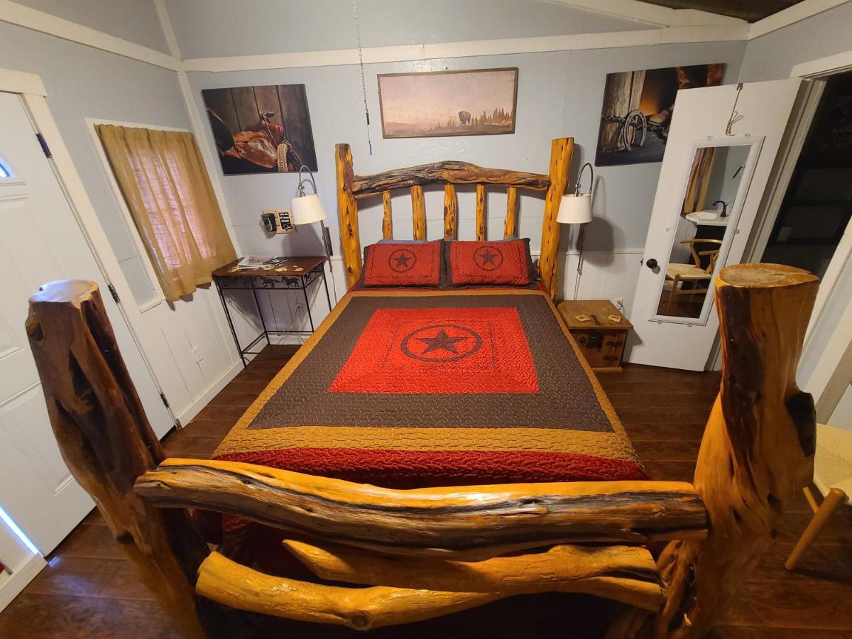 Buffalo Girls Hotel Кантон Екстер'єр фото